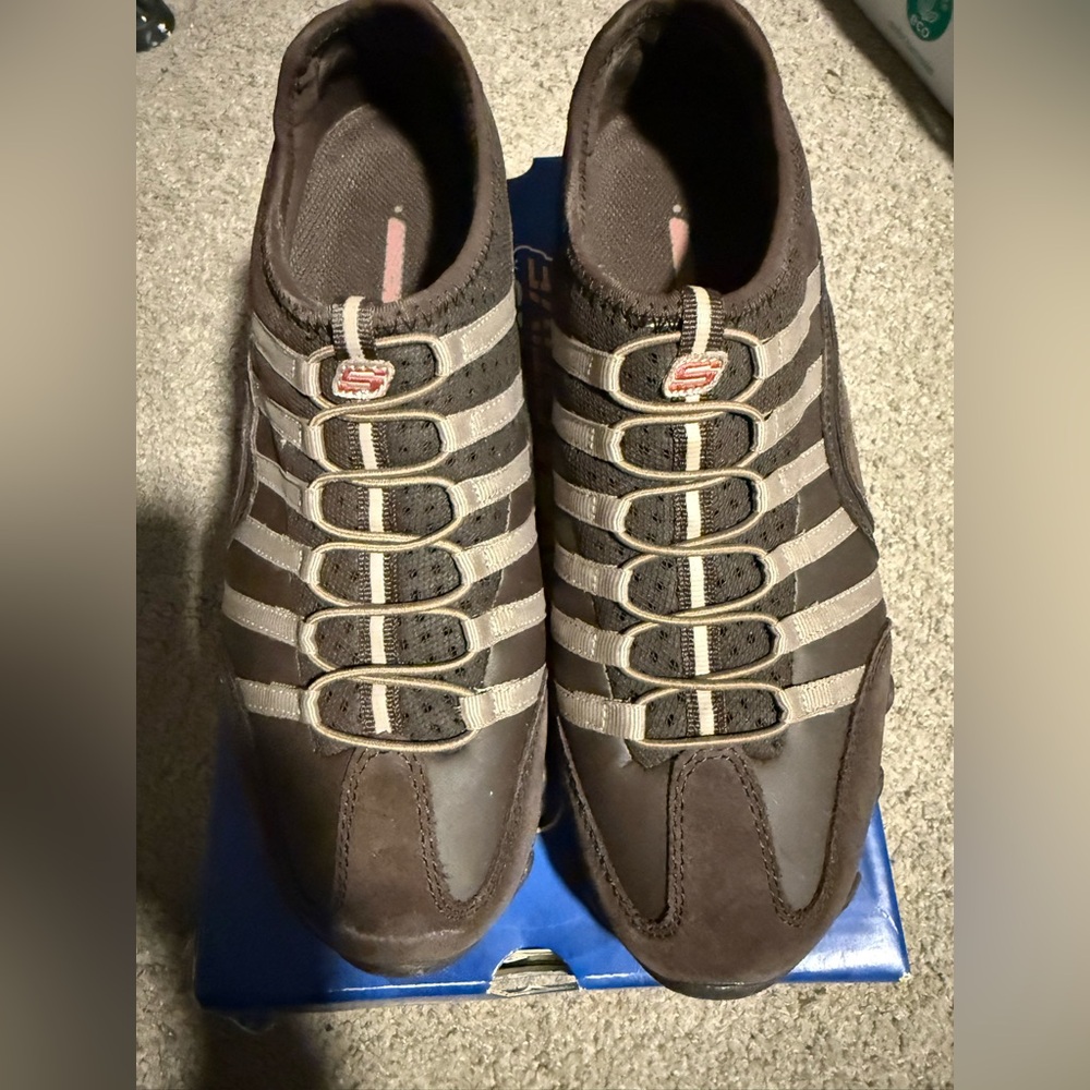 Women’s Skechers 8.5 Bikers Straightaway sneakers, brown